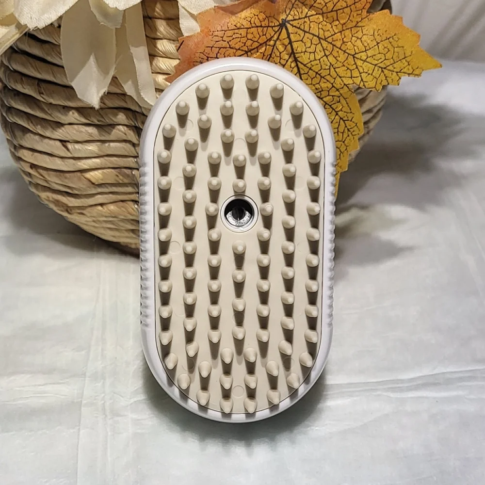 White NIB Pet/Cat Electric Spray Handle Massage Brush